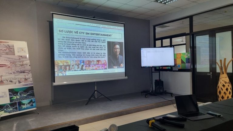 Cho thuê máy chiếu tại Ngã Tư Sở