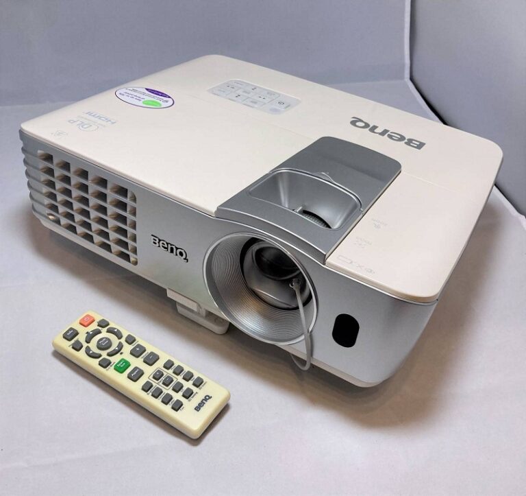 Máy chiếu cũ giá rẻ tại Trung Hòa